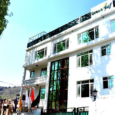 Hotel Green Leaf Srīnagar Kültér fotó
