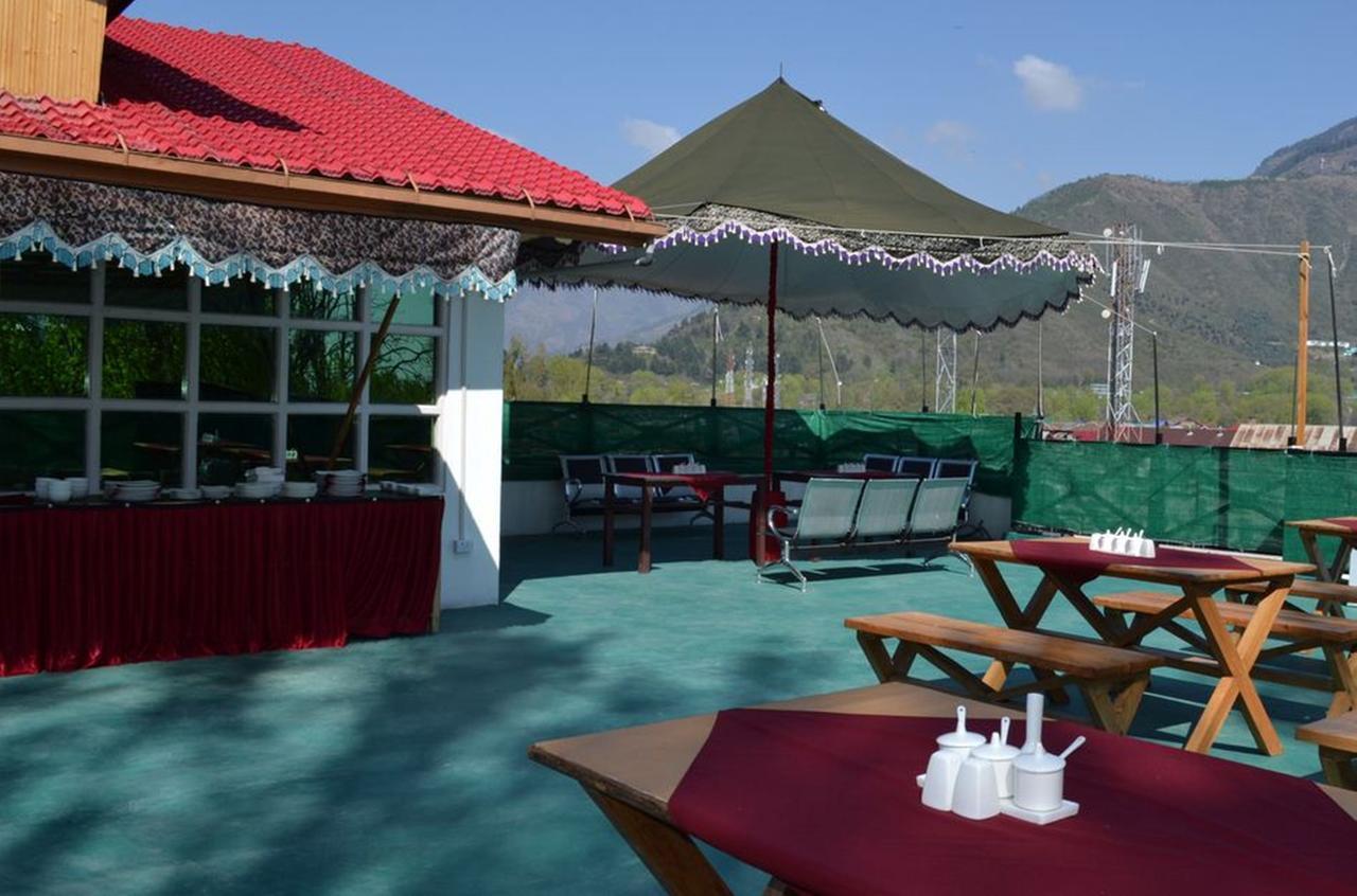 Hotel Green Leaf Srīnagar Kültér fotó